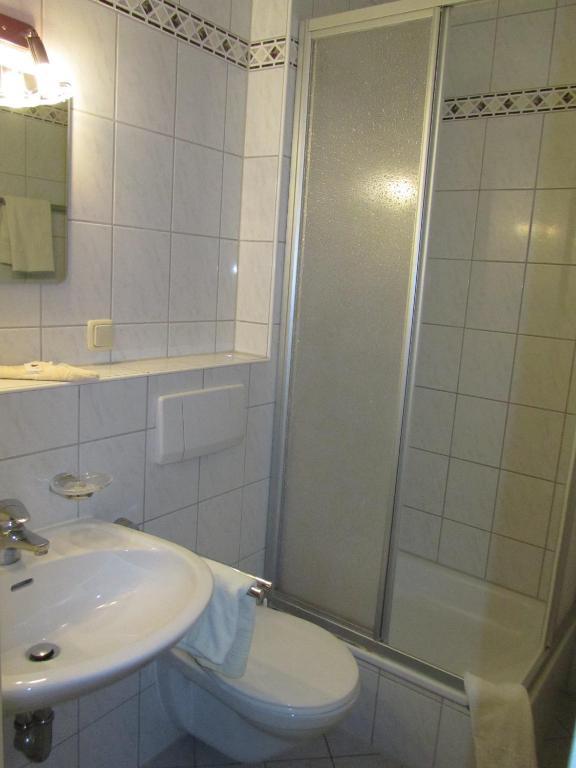 Hotel Gasthof Humplbrau 볼프라츠하우젠 객실 사진