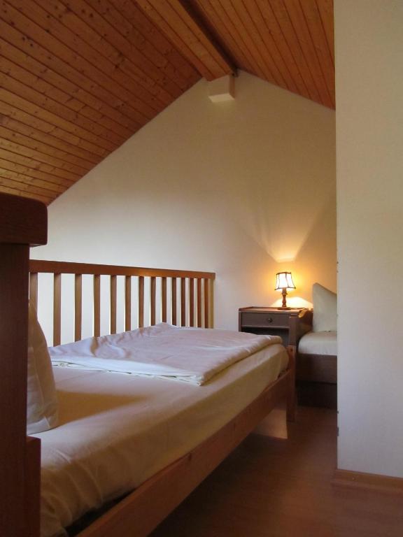 Hotel Gasthof Humplbrau 볼프라츠하우젠 객실 사진